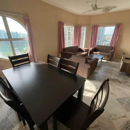 Fullhouse Marina View Villas Apartment Port Dickson Exterior photo