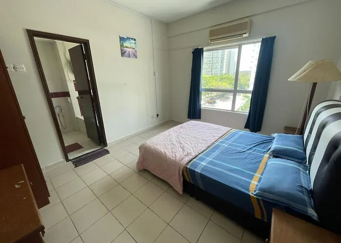 Fullhouse Marina View Villas Apartment